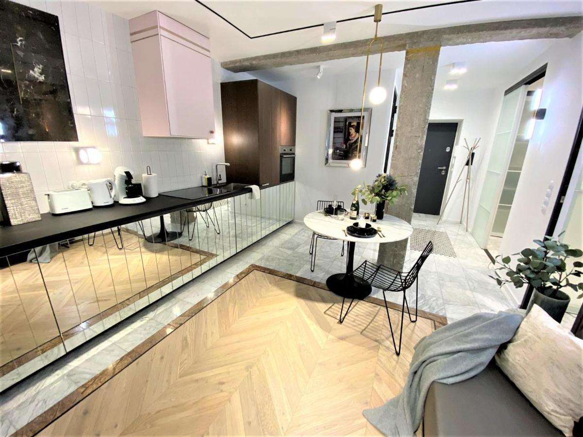 Design+Luxus Apartment Im Zentrum! +Netflix Varsovia Exterior foto