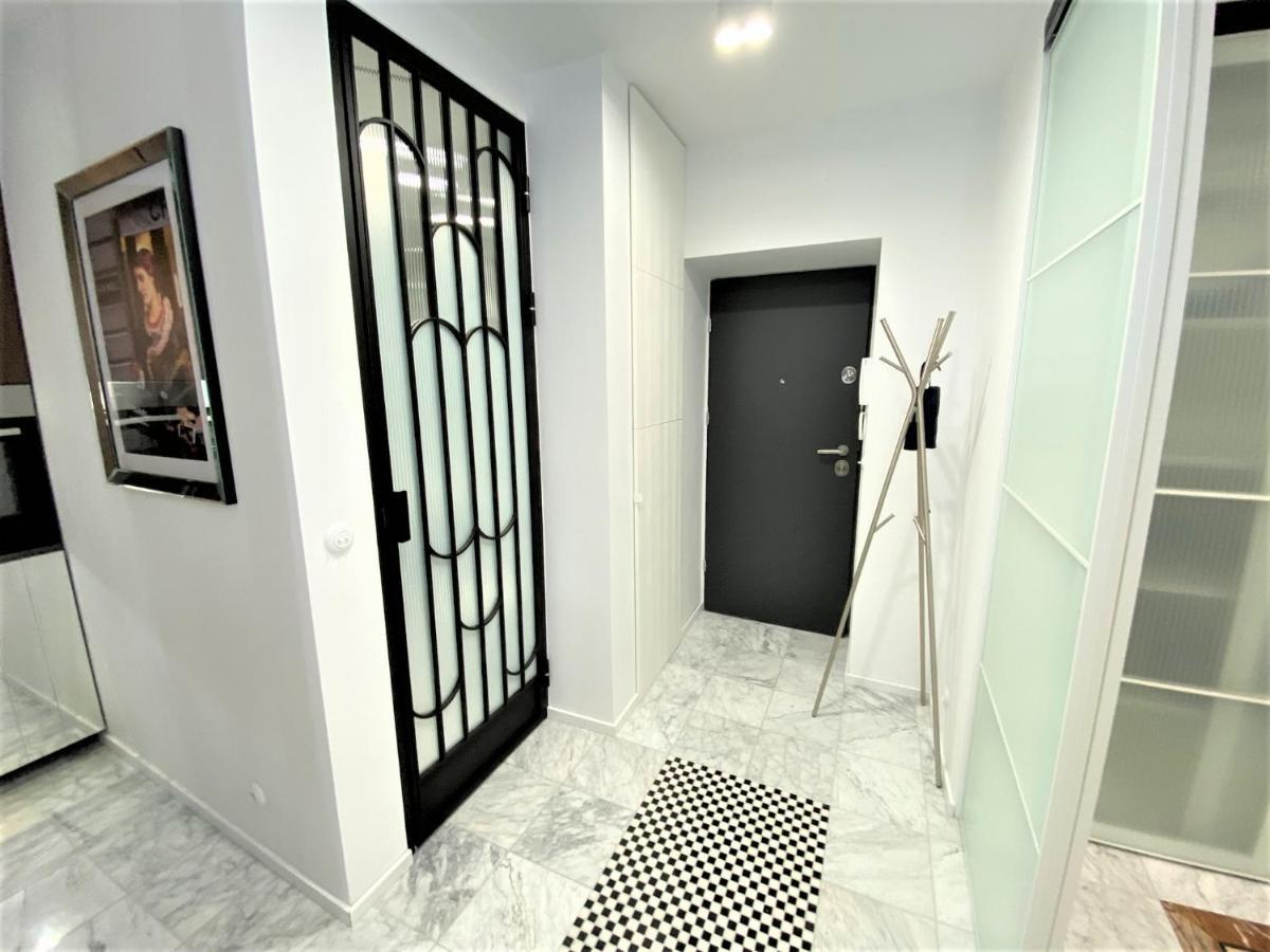 Design+Luxus Apartment Im Zentrum! +Netflix Varsovia Exterior foto