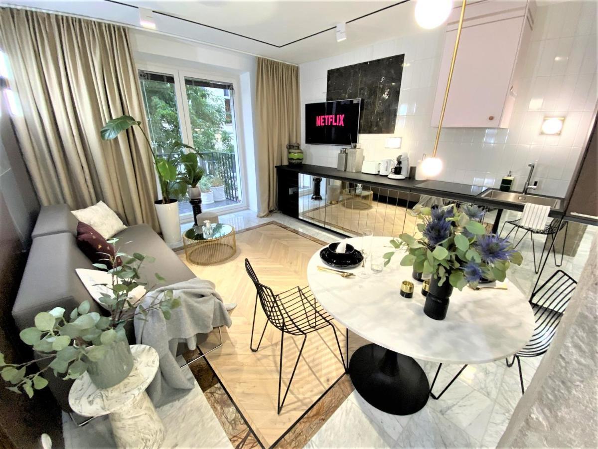 Design+Luxus Apartment Im Zentrum! +Netflix Varsovia Exterior foto